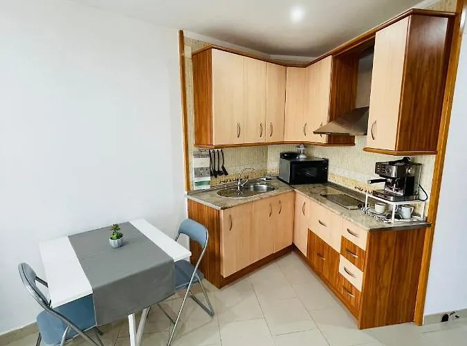 La Torre 1337 Precioso, Moderno Y Con Piscina Appartamento