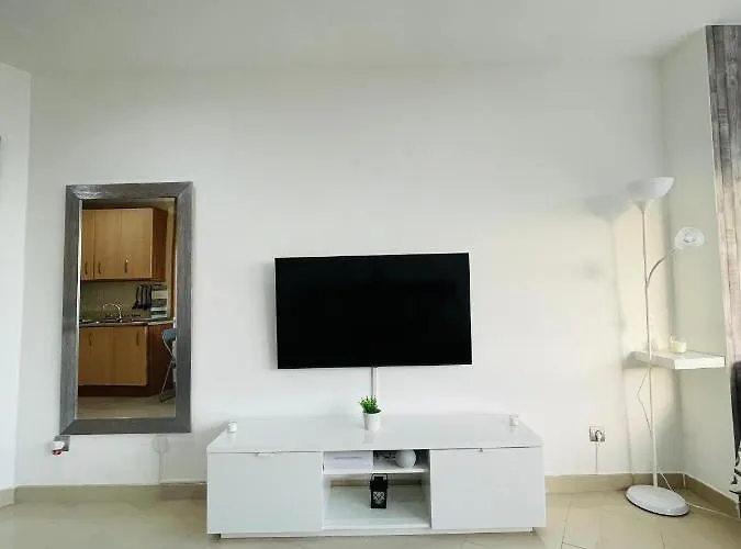 La Torre 1337 Precioso, Moderno Y Con Piscina Lejlighed Torremolinos